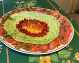 Une image de l'étape 10 de Salade du jardin (tomates, concombre, poivrons, basilic).