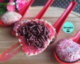 Foto langkah ke 5 dari resep 🍓Strawberry Mochi🍡.