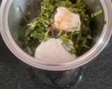 A picture of step 1 of Green Apple Smoothie.
