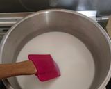 Foto langkah ke 1 dari resep Kolak Choux with Infused Coconut Milk.