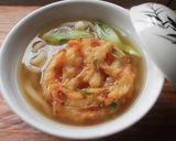 A picture of step 1 of Tempura Udon.