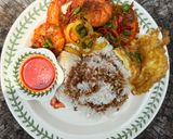 Gambar langkah 5 resipi 👩‍🍳Udang Goreng Kunyit (Mat Rock).