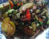 Foto langkah ke 4 dari resep Ikan japu cabe ijo.
