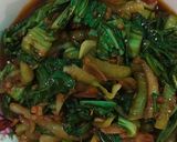 Foto langkah ke 6 dari resep Tumis Sawi Daging Sambal Instan.