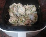 Foto del paso 2 de la receta: Alitas de pollo asados en freidora de aire