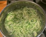 A picture of step 3 of Courgetti with pesto and green beans.