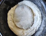 A picture of step 4 of Phool Gobhi paratha.