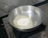 A picture of step 5 of White Sauce.
