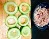 Hình bước làm 1 của món Canh Bí Xanh Nhồi Thịt