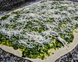 Foto del paso 3 de la receta: PAN De Mozzarella y Pesto de Perejil🌿 Dulce y Maní🥜...!