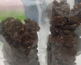 Foto langkah ke 5 dari resep Choco almond oat cookies.. garing.. renyah.. wangi.. #tanpatambahangula #tanpaoven #takaransendok.