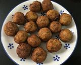 A picture of step 3 of Gobhi Koftas in Carrot Sauce.