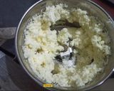 A picture of step 1 of Thandai Modak.