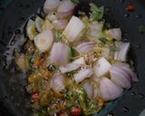 सोया चंक्स फ्राइड राइस (Soya chunks fried rice recipe in Hindi) रेसिपी चरण 3 फोटो