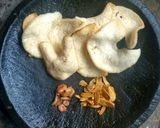 Foto langkah ke 7 dari resep Soto Ayam Lamongan.