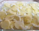 Foto del paso 4 de la receta: Cuartos traseros de pollo al horno con patatas panaderas
