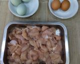 Foto langkah ke 1 dari resep Salted Egg Chicken.
