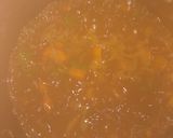 A picture of step 3 of Fried chips with kidney sauce and egg.