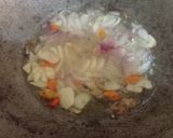 Foto langkah ke 2 dari resep 103. Tumis Sarden Kaleng.