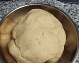 Foto del paso 3 de la receta: Tarta de pollo y base cremosa de ricota (masa casera)