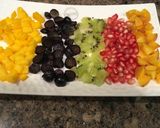 A picture of step 3 of Frozen Fruity Pizza.