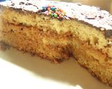 Foto del paso 3 de la receta: Torta rellena con crema de dulce de leche y cubierta de chocolate