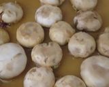 A picture of step 2 of Stuff mushroom.