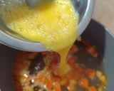 Foto langkah ke 3 dari resep Tang hua tang - sup tomat telur.