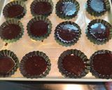 Foto langkah ke 4 dari resep Mini Brownies.