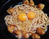A picture of step 6 of Chicken Teriyaki Yaki Udon with Egg (Easy).
