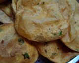 मेथी की पूरी (Methi ki puri recipe in hindi) रेसिपी चरण 3 फोटो