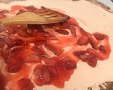 Foto del paso 7 de la receta: Rollo de chocolate y fresas