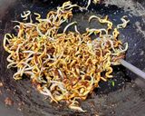 Foto langkah ke 3 dari resep Mie Goreng Taoge Bumbu Ebi.