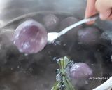 Foto langkah ke 7 dari resep Klepon Ubi Ungu.