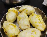 A picture of step 5 of Bread Rolls.