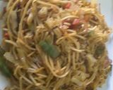 A picture of step 5 of Schezwan Noodles.