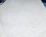 Foto del paso 5 de la receta: Medialunas de manteca