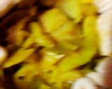 A picture of step 2 of Gobhi parantha.