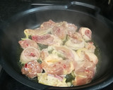 Foto del paso 2 de la receta: Pollo con espinaca fresca en salsa de espelta