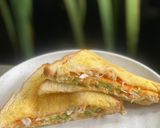 Foto langkah ke 4 dari resep Korean Street Egg Toast.