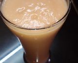 A picture of step 6 of Papaya shake.