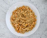 A picture of step 3 of Quinoa and Chickpea Salad.