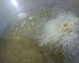 A picture of step 6 of Spring onion moong daal pakore with Green chilli 💚.