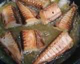 Foto langkah ke 1 dari resep Tongkol Suwir Kecap.