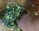 Foto del paso 4 de la receta: Hamburguesa de espinacas con bombitas de arroz