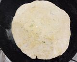 A picture of step 5 of Leftover daal paratha.