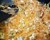 Foto langkah ke 4 dari resep Orak arik wortel telur.