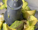 Une image de l'étape 5 de Pommes de terre au four avec sauce à l'avocat.