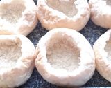 Túróval töltött zsemle recept fázis 1 fotója