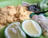 Foto langkah ke 2 dari resep Ayam Goreng Kuning.
